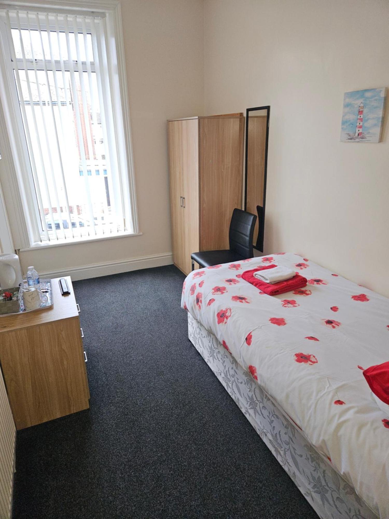 Bayswater House Bed and Breakfast Blackpool Buitenkant foto